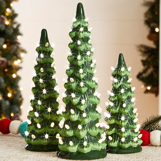 🎁🎄 Retro Hand-Painted Tabletop Christmas Trees (Limited Quantities)